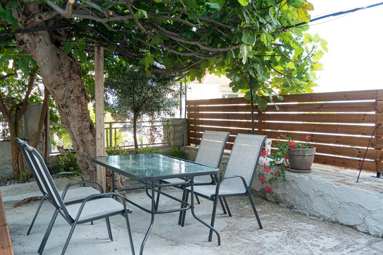 Apartamento Petra'S House Kavala Exterior foto